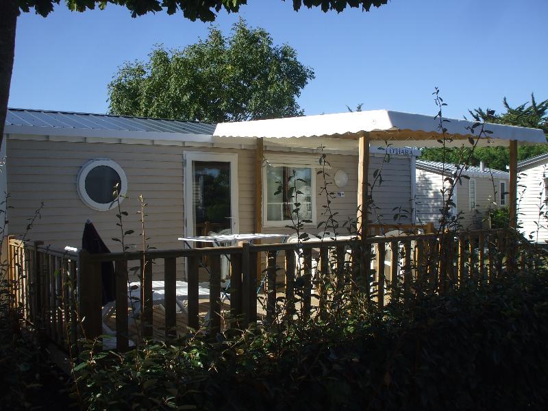 Mobil-Home PMR CONFORT 27m² (2 chambres) adapté aux personnes à mobilité réduite + TV + CLIM
